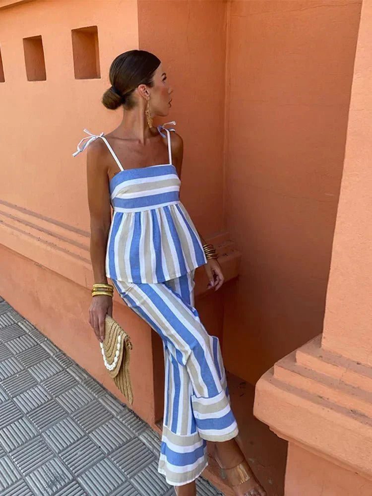 Elegant women's striped wide leg set, a chic two-piece ensemble for wedding guests, parties, or resort wear.