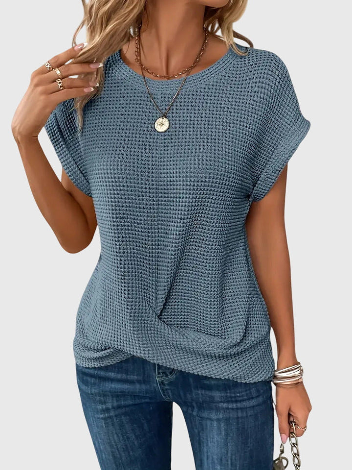 Comfortable women's long sleeve crew neck blouse, a chic and versatile top for everyday casual style.