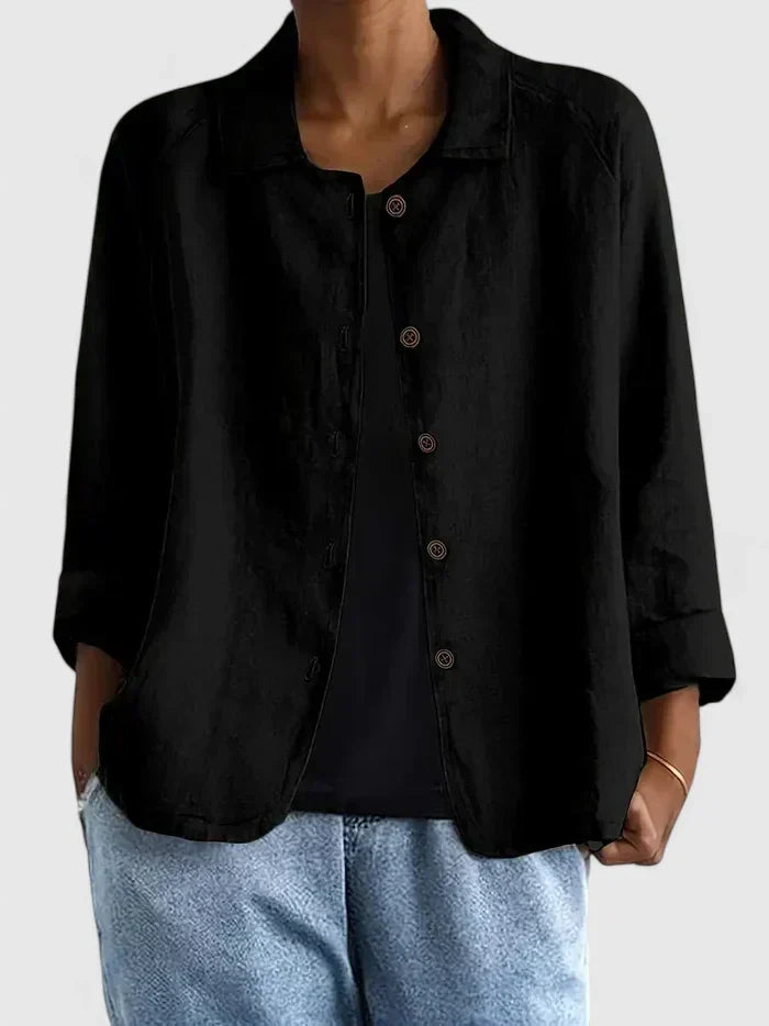 Fashionable women's blouse. Chic long-sleeve top for comfortable daily wear, perfect for office style.