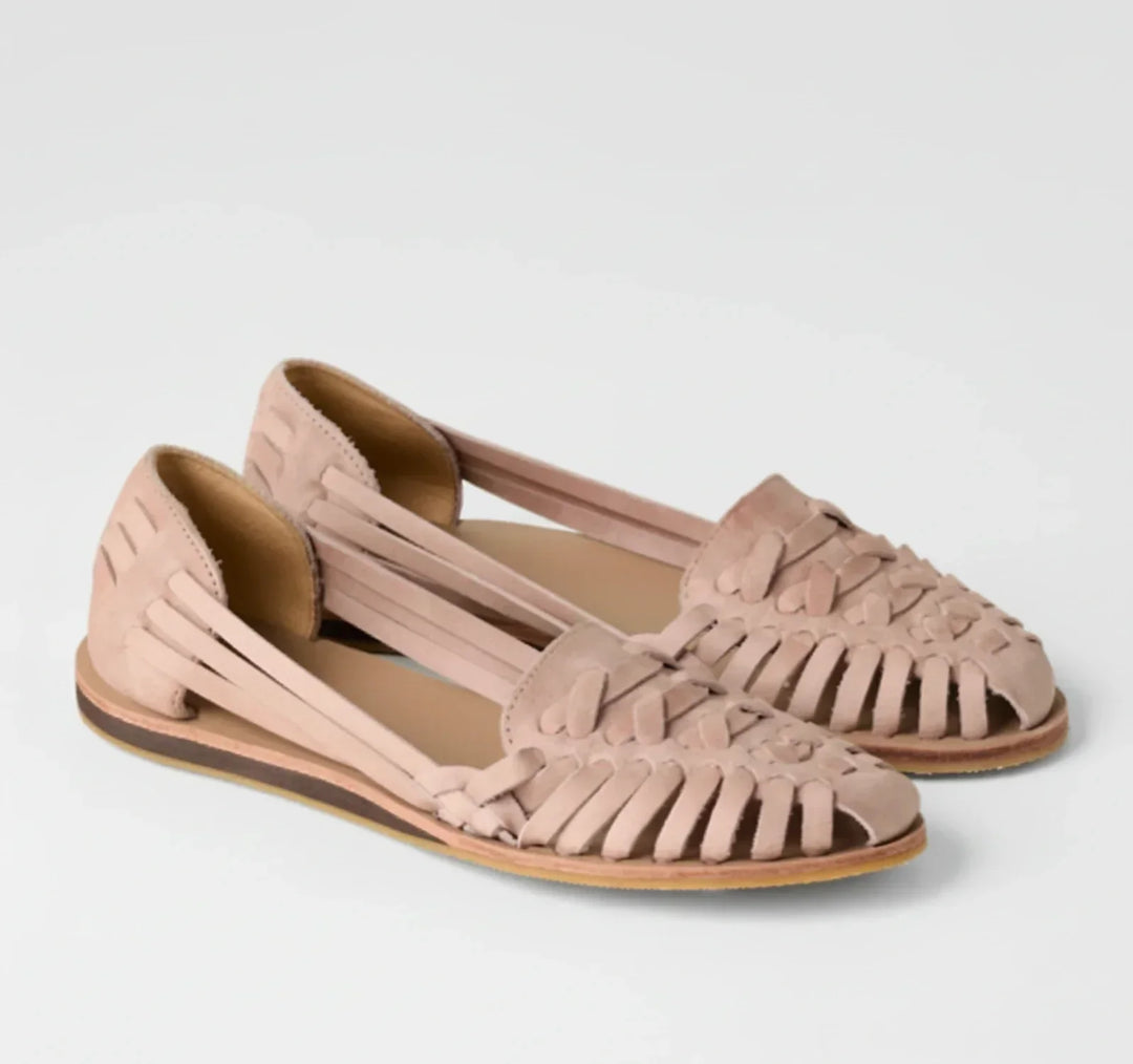 Elegant woven slip-on mules for women, providing superior orthopedic comfort and foot support for casual daily wear.