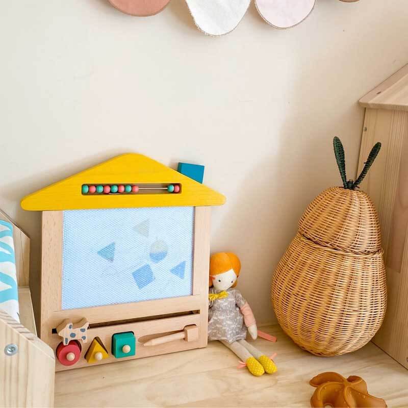 Educational wooden magnetic drawing board for children, promoting creative play and fine motor skills.