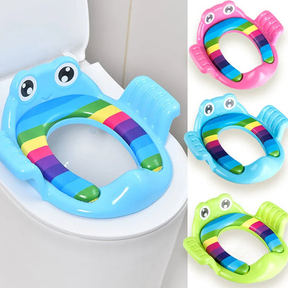 Detachable cushioned potty seat for babies, easy to clean, makes potty training simple for children