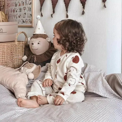 Toddler lounge wear: two-piece cotton sleepwear set, offering comfort and style for relaxation