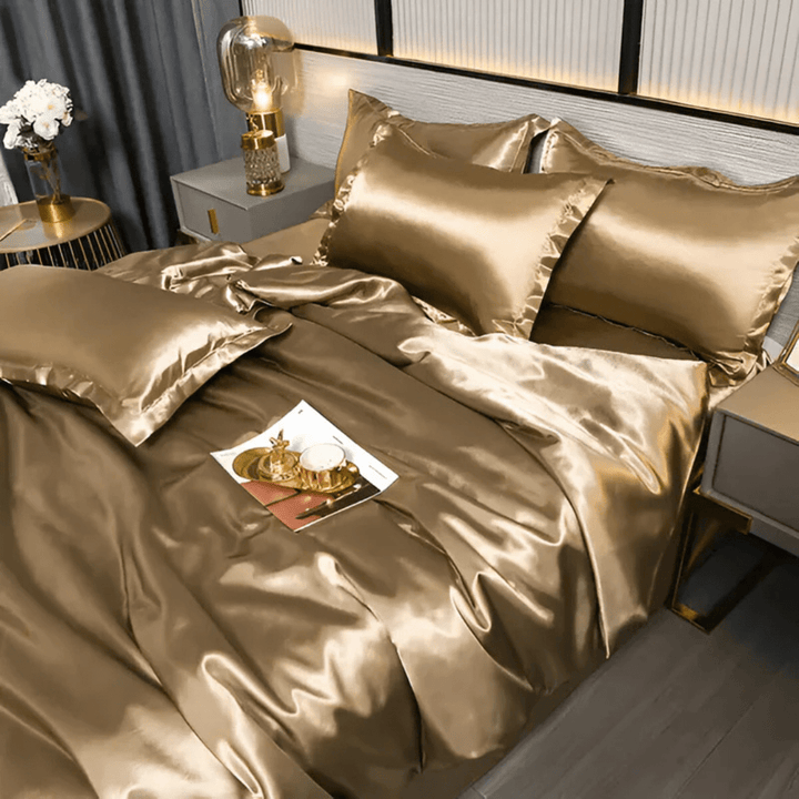 Premium polyester bedding set for all-season use, providing soft comfort and elegant home decor.