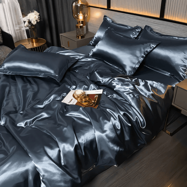 High-quality polyester fabric detail on a duvet cover, emphasizing its soft texture and luxurious appeal.