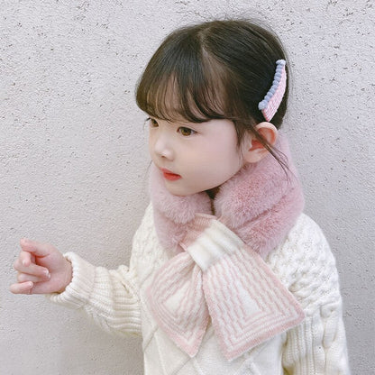 Stylish baby girl's winter accessory: a cozy faux rabbit fur scarf in a light brown shade