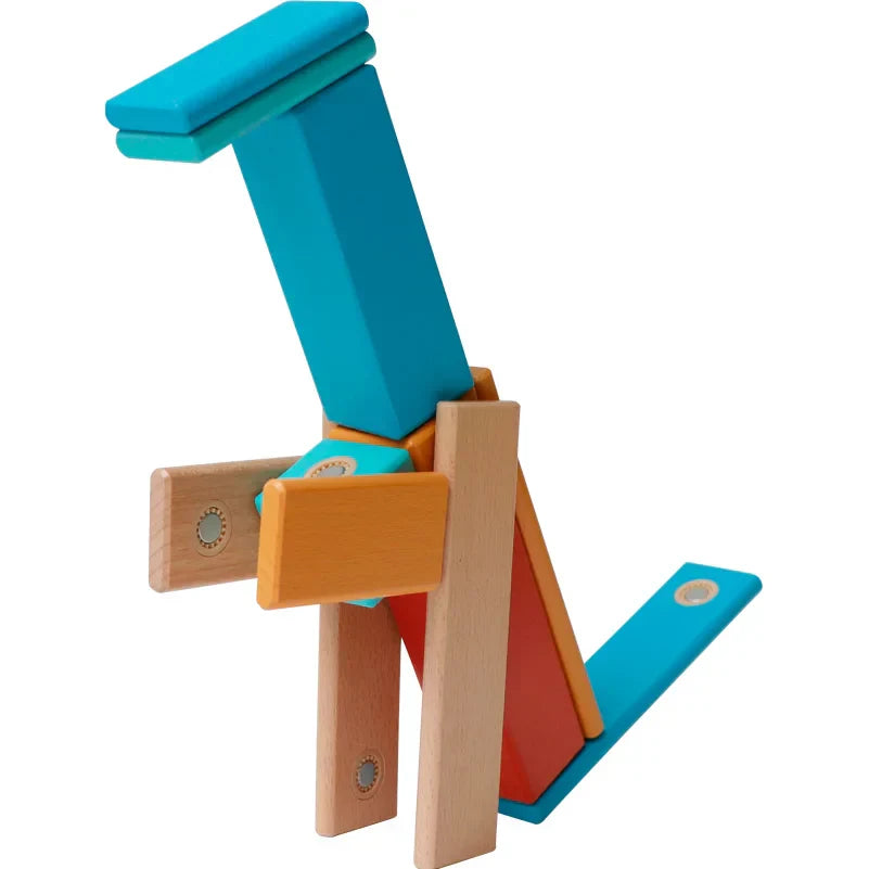 Magnetic building blocks in various shapes, stimulating creativity & problem-solving in young kids