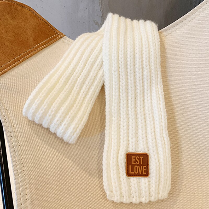 Kids' colorful knit tube scarf, suitable for boys and girls, a comfortable and warm accessory.