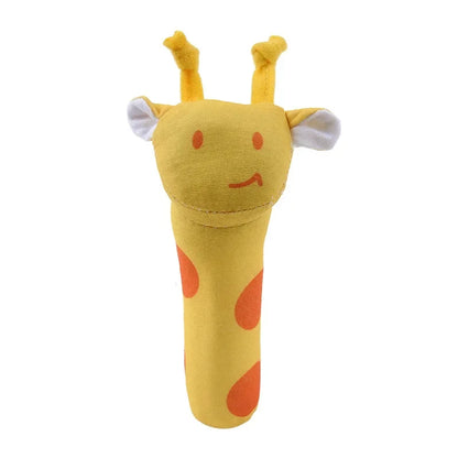 Newborn gift: colorful spiral plush toy with hanging animals, promoting visual and tactile development.
