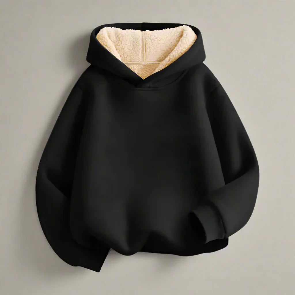 Childrenswear hoodie in a versatile casual style, suitable for boys and girls.
