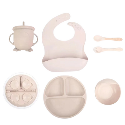 Stylish baby silicone mealtime set, perfect for self-feeding, spill-proof design for clean toddler dining, baby gift