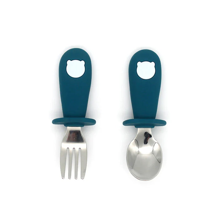 Educational self-feeding set for toddlers: silicone spoon, stainless steel fork, and silicone plate & bowl.