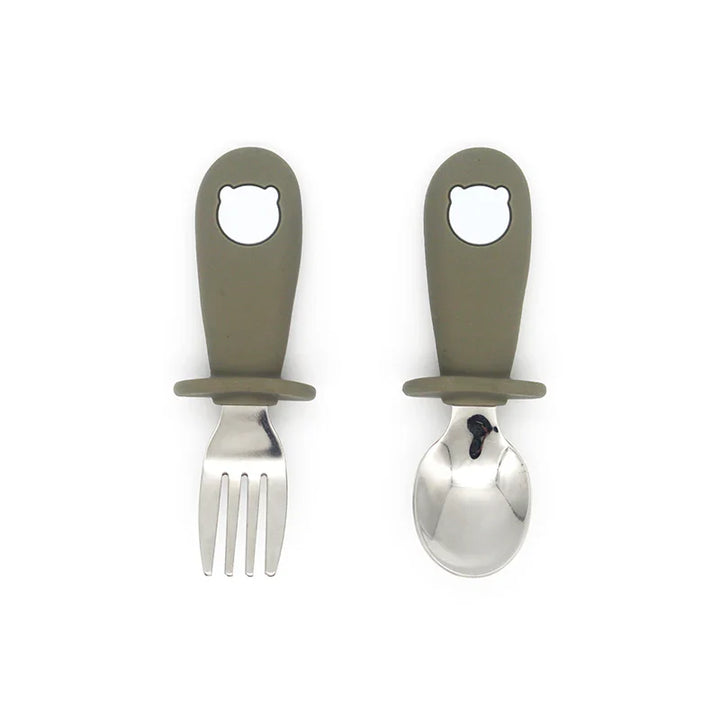 Complete baby gift: premium silicone tableware set featuring divided plate, suction bowl, spoon & fork.