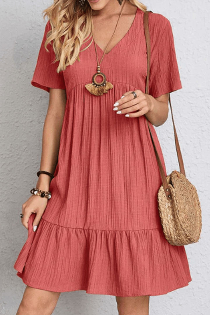 Elegant everyday women's midi dress, a versatile piece for any occasion. Comfortable and flattering silhouette.