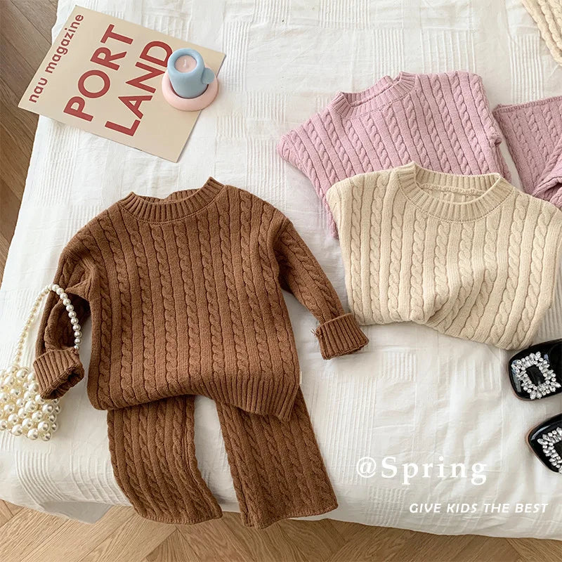Girls' thermal knitted set, warm sweater and pants for winter, toddler fashion apparel.