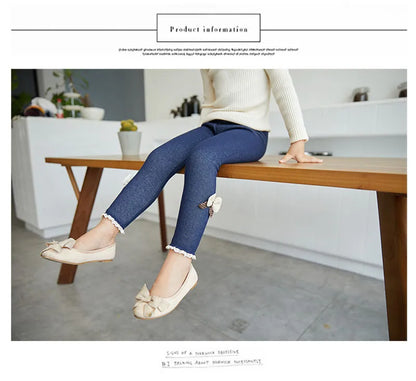 Childrens clothing: comfy girls' bow leggings made from a premium cotton blend