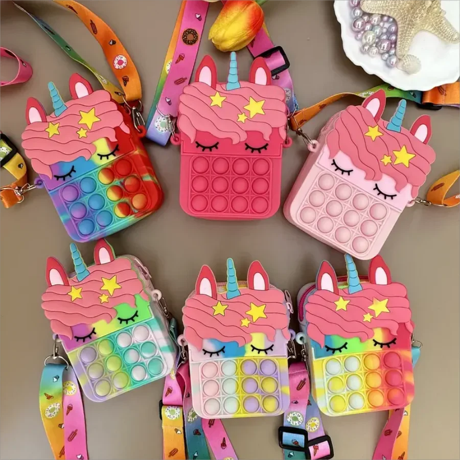 Assorted pack of silicone animal coin purses, great for party favors