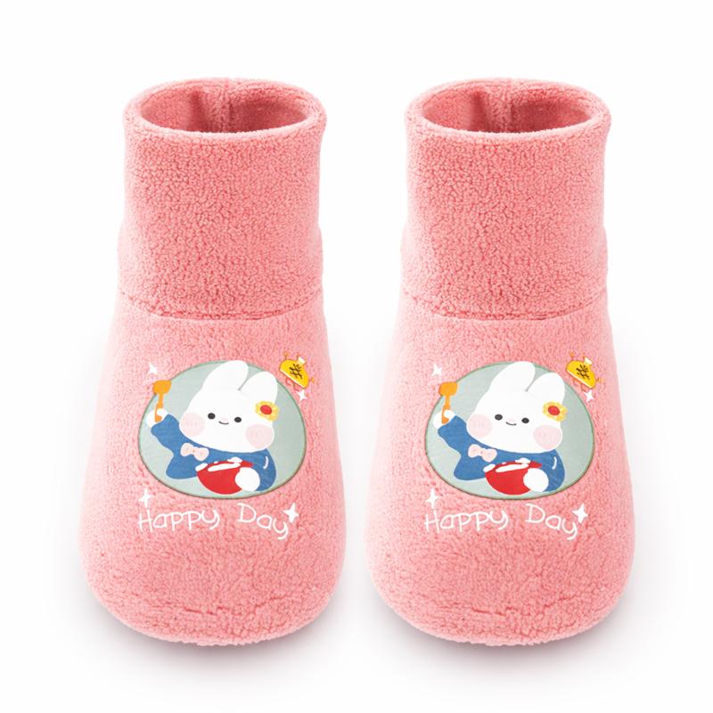 Various colors of anti-slip plush winter baby socks, featuring fun cartoon patterns for infants.