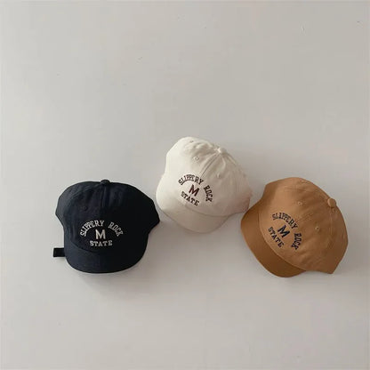 Baby's casual embroidered baseball cap, made from breathable cotton for comfort, sun protection
