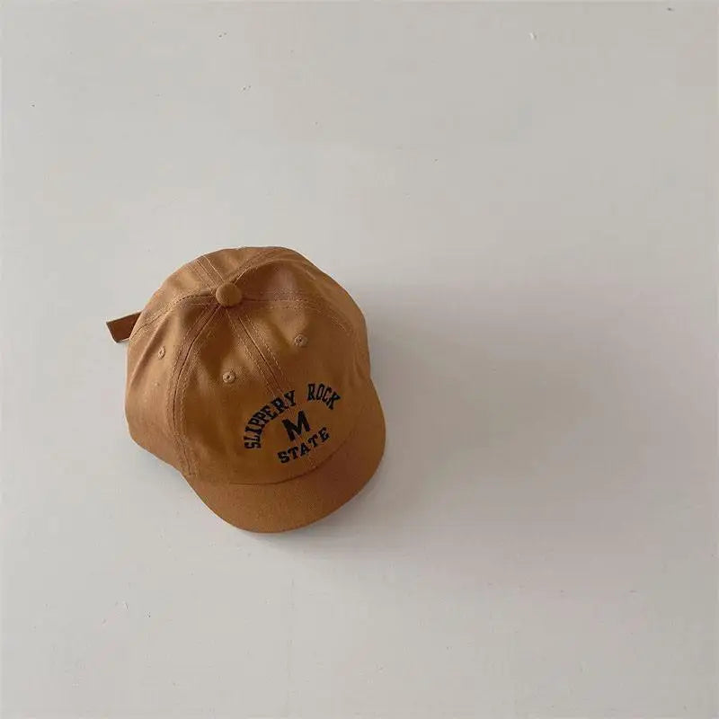 Durable embroidered baby baseball cap, adjustable, suitable for active infants, kids apparel