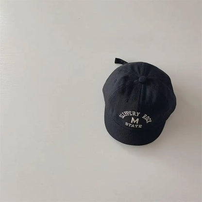 Newborn's first baseball cap with embroidered letters, soft and adjustable cotton fabric