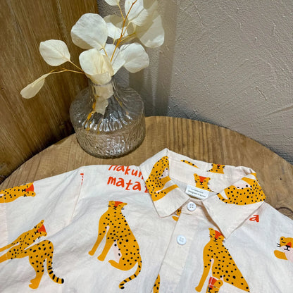 Girls summer cotton outfit with short sleeves, adorned with a cute cartoon character