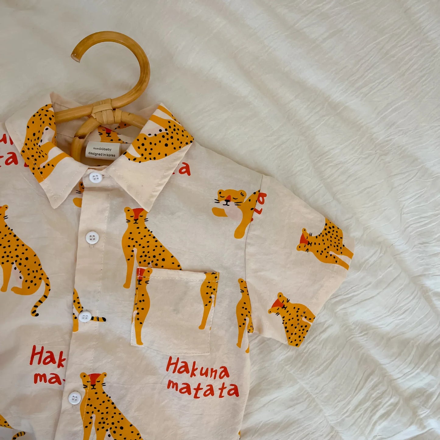 Cartoon pattern cotton short sleeve outfit, a versatile and comfy choice for kids