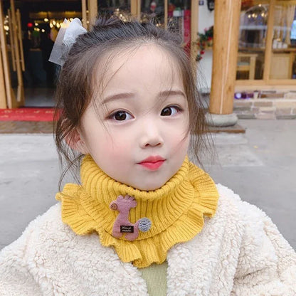Kids' fashion giraffe neck warmer, a charming knitted scarf with a playful design.