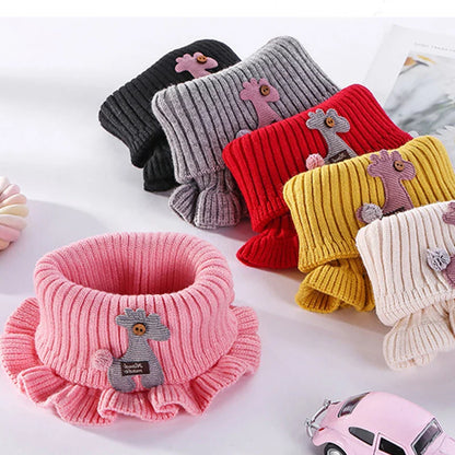 Cute giraffe knit neck warmer scarf, perfect for baby, an adorable winter accessory.