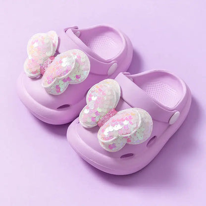 Princess-themed pink EVA slippers for girls, non-slip design for safe play and comfort