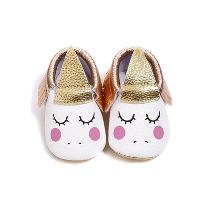 Soft pink unicorn baby shoes, non-slip footwear for baby girls, a perfect first steps gift.
