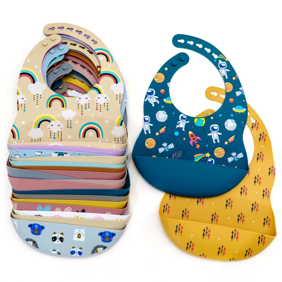 Soft silicone baby bib featuring a charming cartoon bear, perfect for easy clean feeding