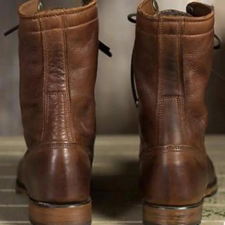 Comfortable and warm dark brown women's insulated boots, durable for everyday autumn & winter footwear.