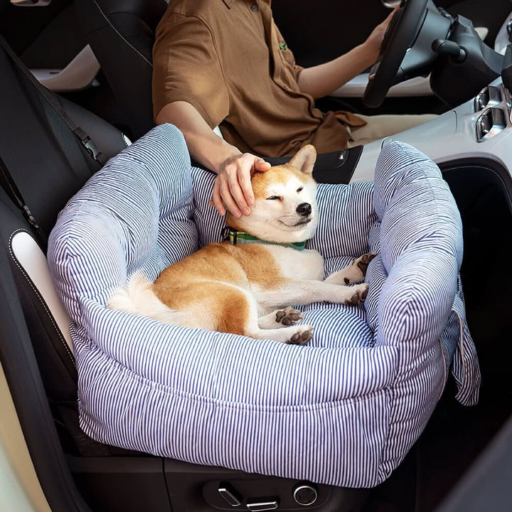 Medium pet car booster seat, offering a soft, supportive and safe ride.