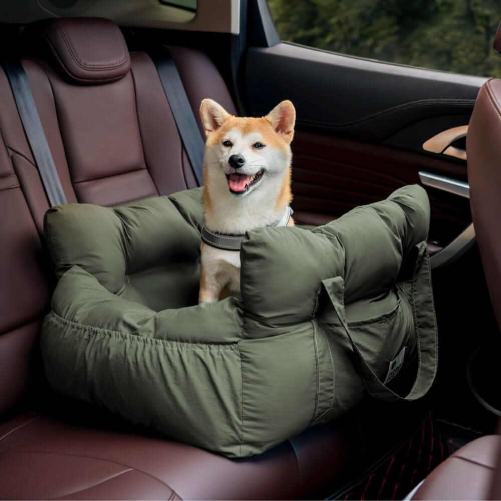 Durable dog travel seat, non-slip base keeps it firmly in place in the car.