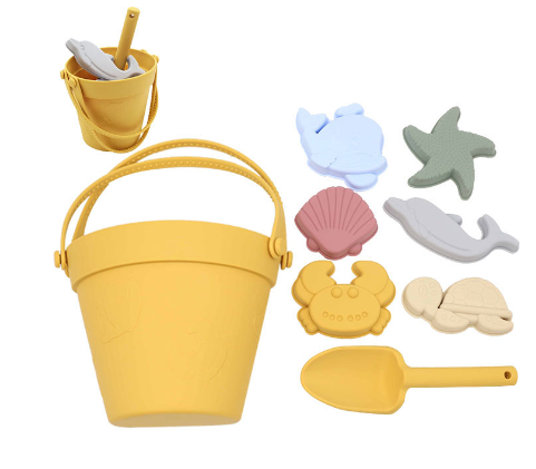 Kids' summer fun set: flexible silicone beach bucket, shovel, and crab, fish, starfish sand molds.