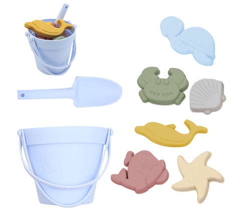 High-quality eco-friendly silicone beach bucket and sand tool set, designed for long-lasting kids' play.