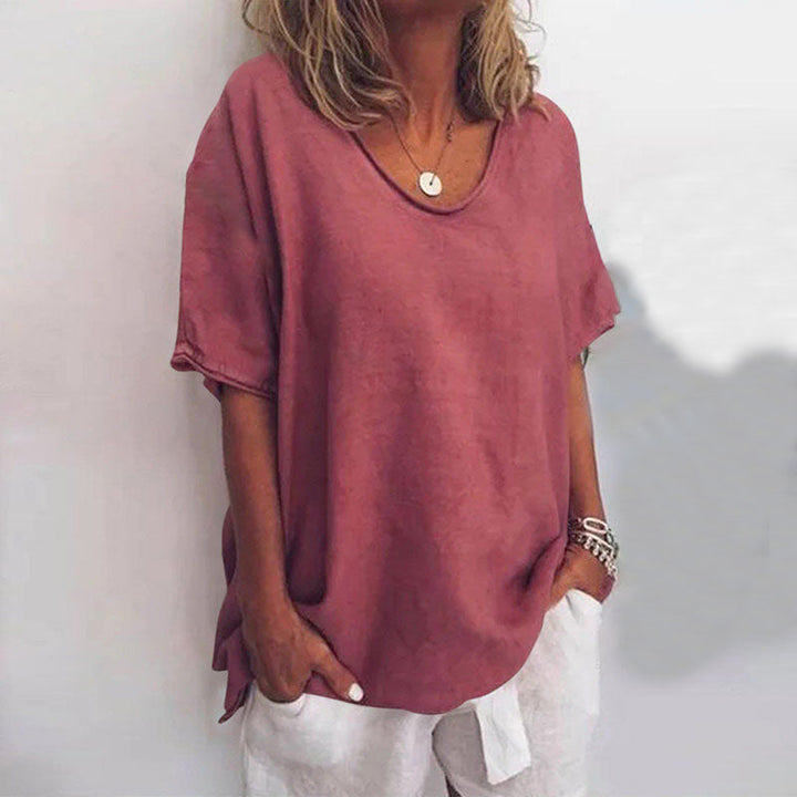 Oversized short sleeve women's casual top, a comfortable t-shirt perfect for everyday relaxed style.