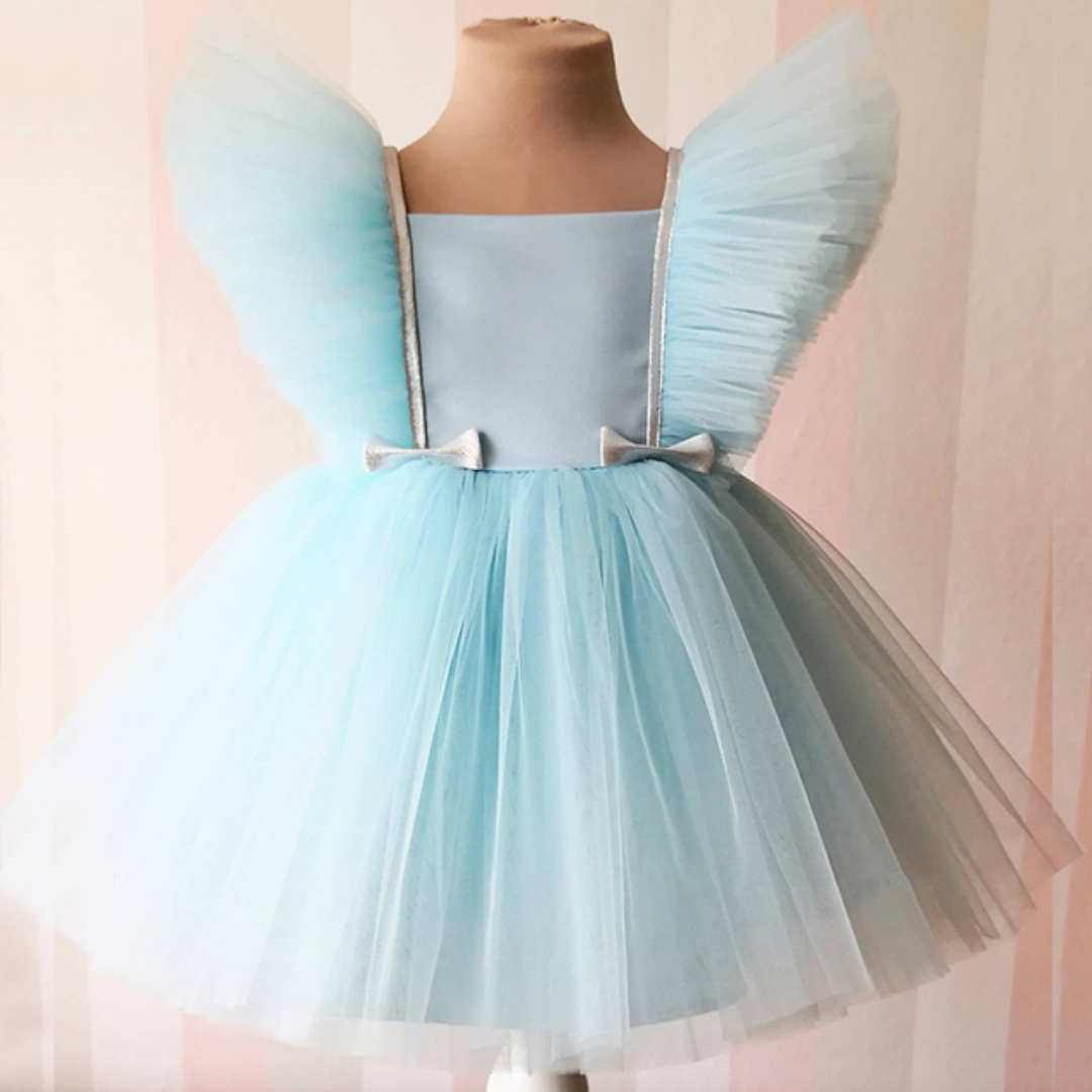 Girls' formal party dress, elegant design with puffy mesh sleeves and a comfortable knee-length.