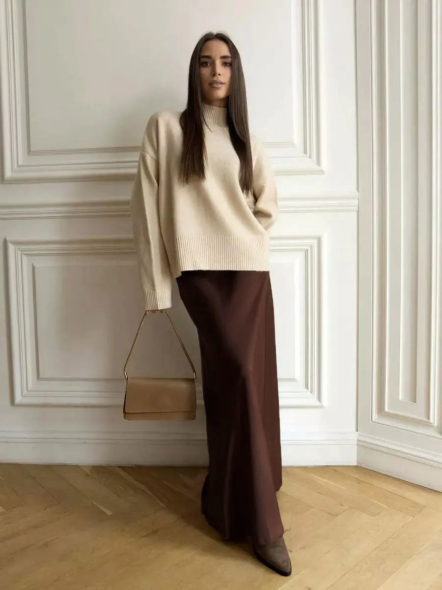 Special occasion high-waist fishtail long skirt, designed for a graceful look.