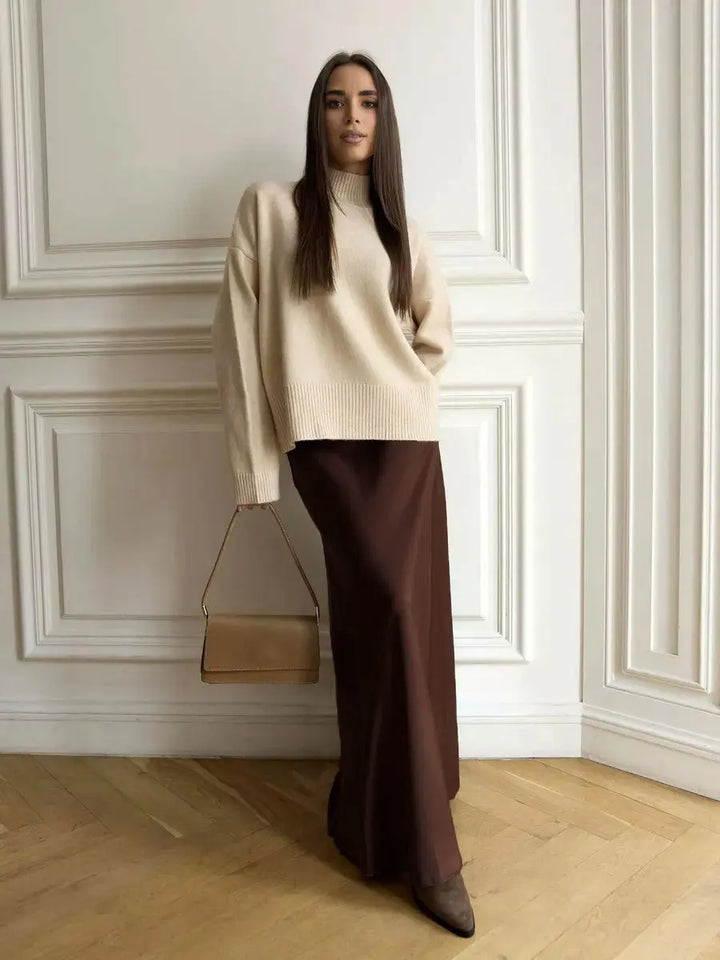 Special occasion high-waist fishtail long skirt, designed for a graceful look.