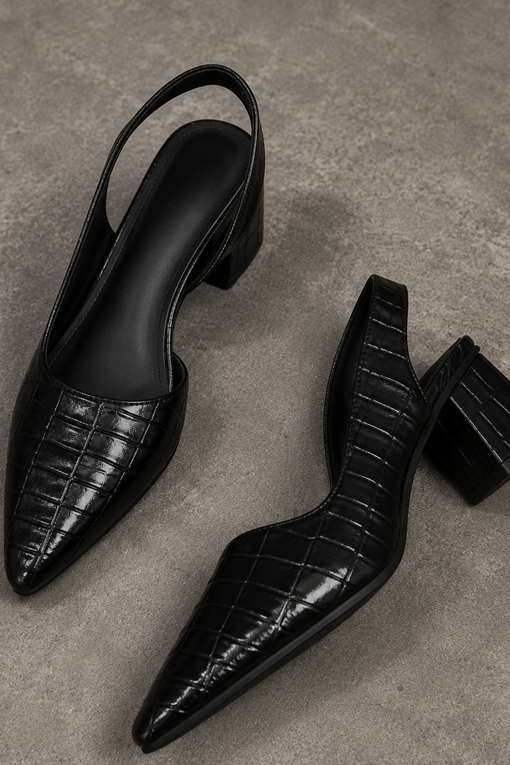 Versatile women's comfort heels in brown, lightweight and cushioned for all-day wear. Stylish everyday footwear.