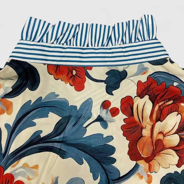 Chic women's elegant blouse in dark blue with exquisite 3D floral accents, suitable for any occasion.