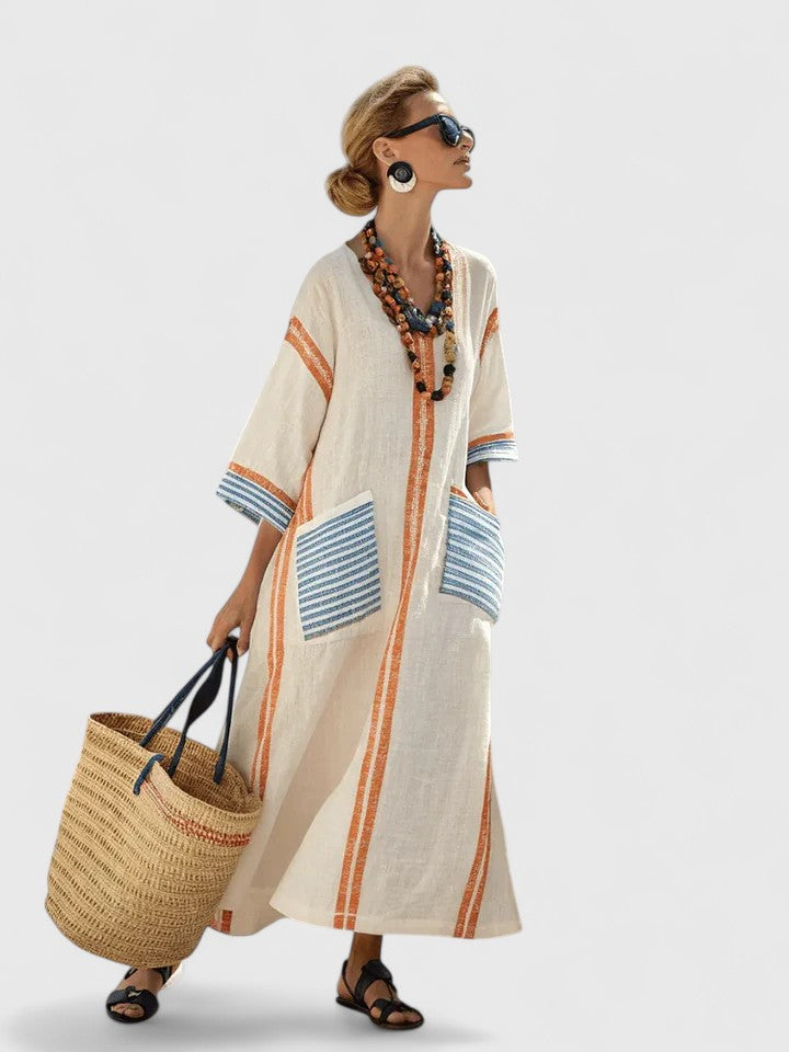 Stylish women's flowy maxi dress, offering elegant comfort for any occasion. Perfect long dress for versatile wear.