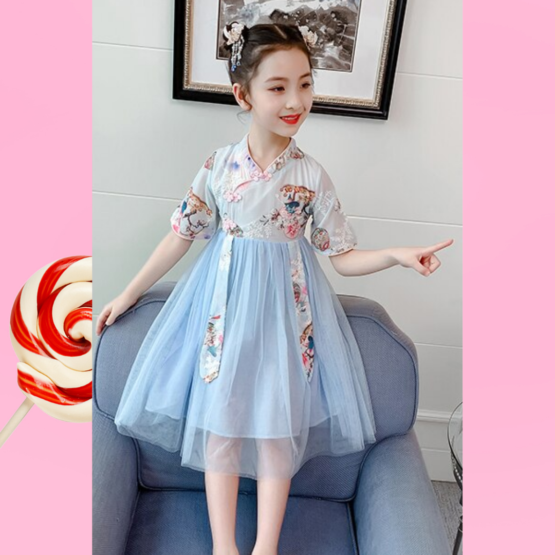 Toddler girls' short-sleeve cheongsam dress made from polyester-cotton with a delicate mesh overlay & tree print.