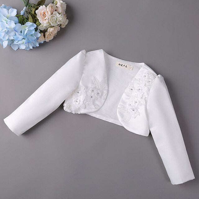 Baby girl fashion: a pretty flower bolero jacket, perfect as a children's cardigan