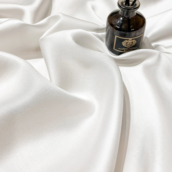 Experience restful sleep with this soft long-staple cotton fitted sheet, designed for ultimate home comfort.