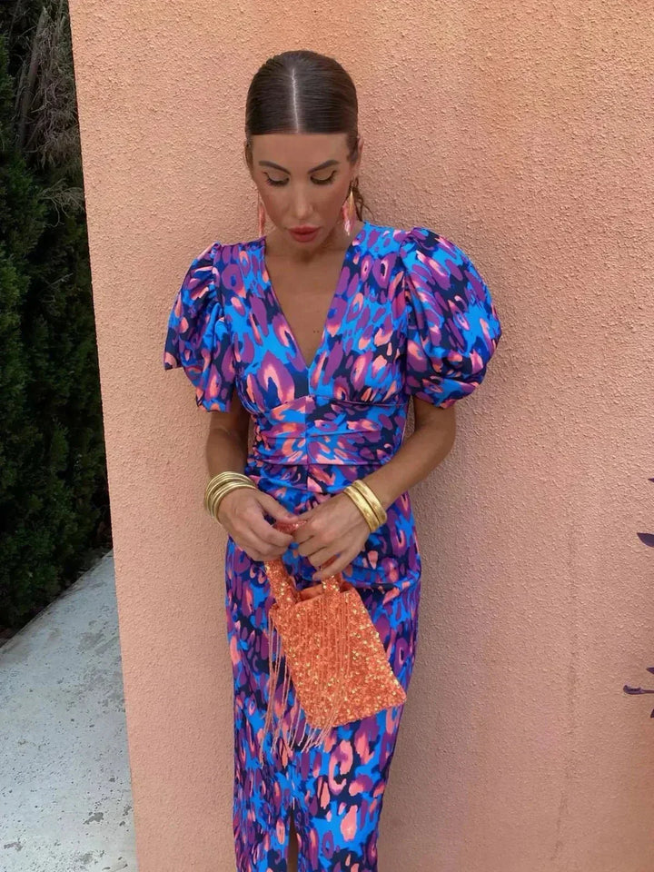 Chic women's long maxi dress with a vibrant print, perfect for wedding guests, evening wear, or special events.