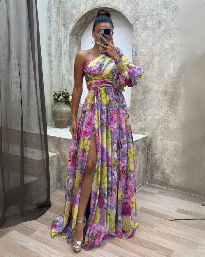 Elegant purple flowy maxi dress for women, perfect for special occasions & wedding guests. Sophisticated long sleeve design.