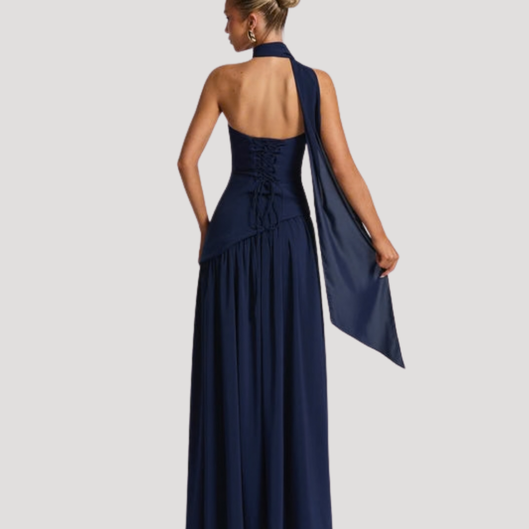 Women's formal strapless pleated long dress, ideal for special occasion wear.